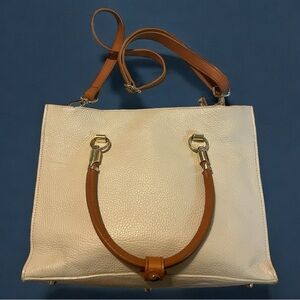 Valentina Made in Italy Cream Pebble Leather Shoulder Bag